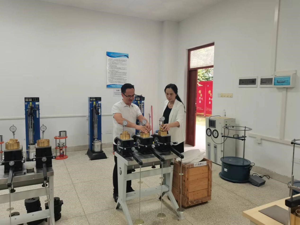 betway必威西汉姆联